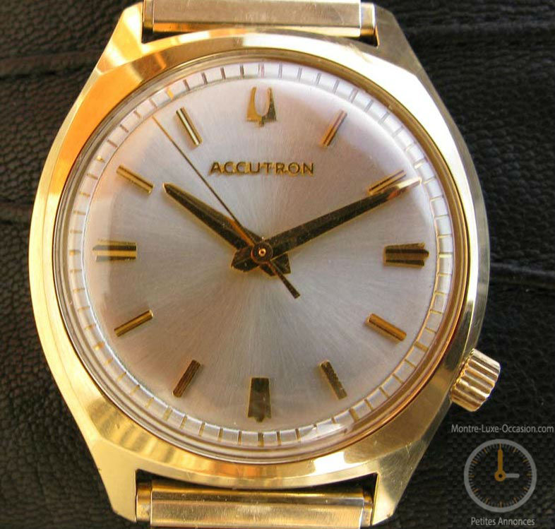 bulova-accutron-N3-218-1973-b