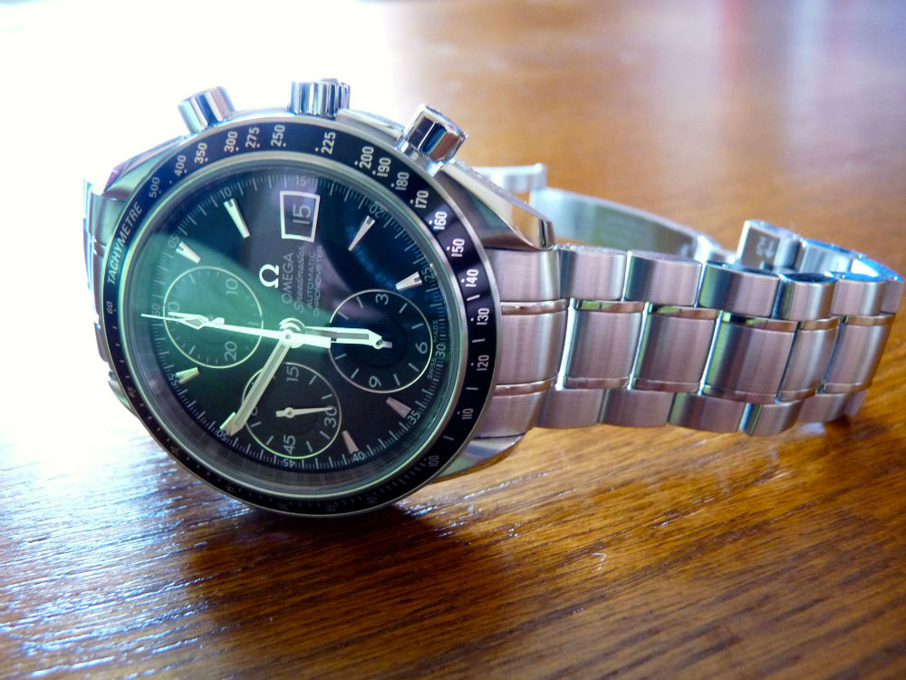 Omega Speedmaster automatique date