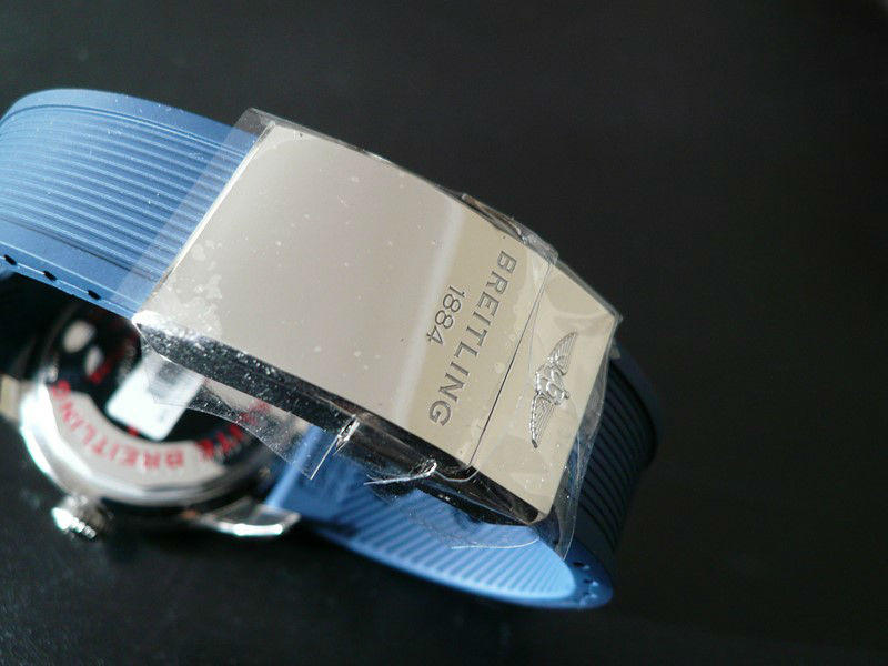 BREITLING Superocean Heritage 46