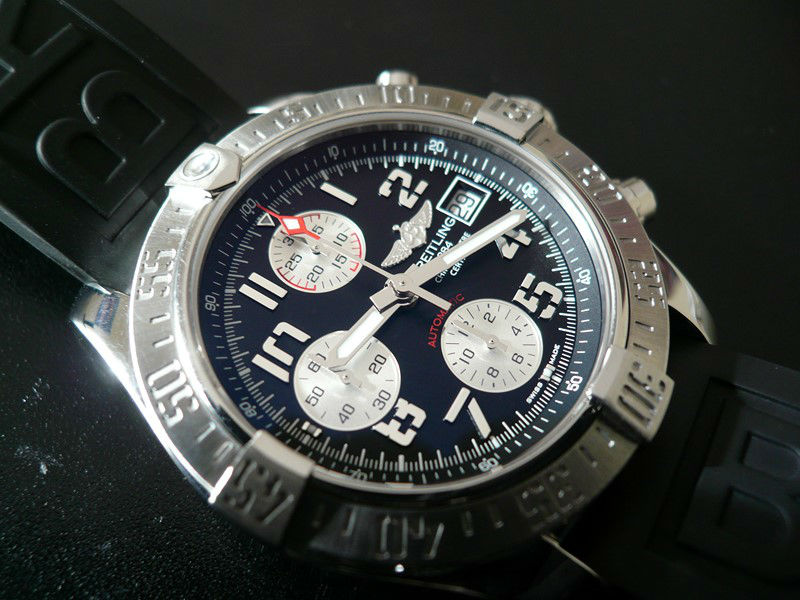 BREITLING Avenger II