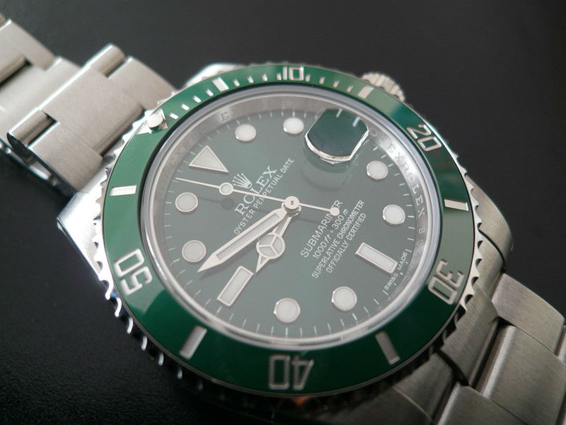 ROLEX SUBMARINER Date Ceramique - Lunette Verte