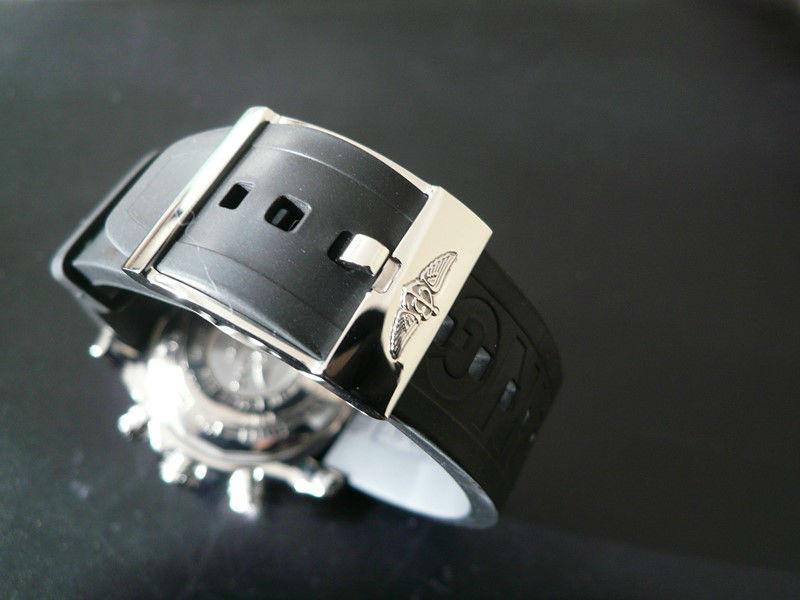 BREITLING Avenger II