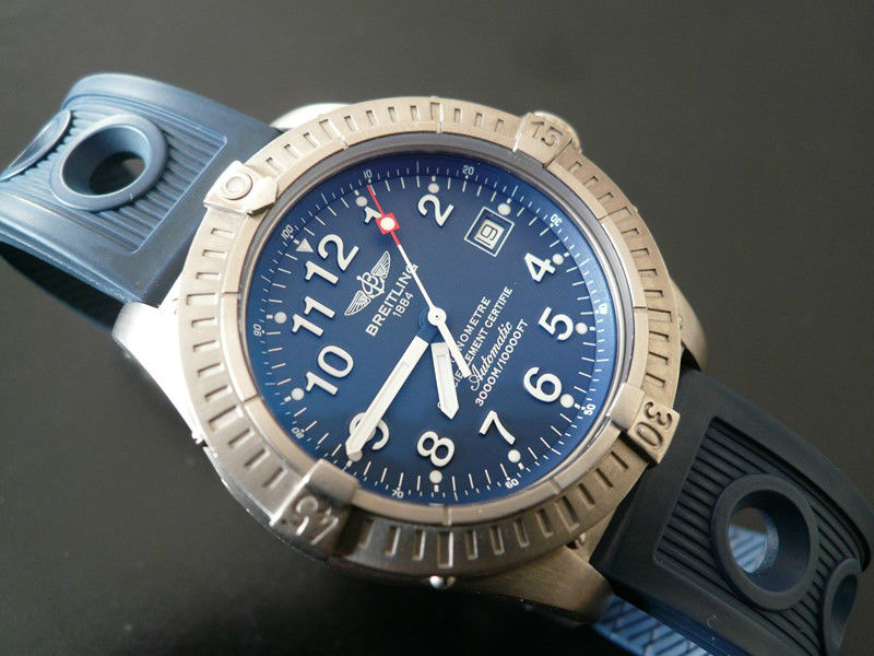 BREITLING Avenger Seawolf