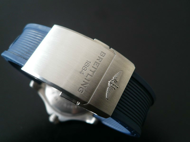 BREITLING Avenger Seawolf