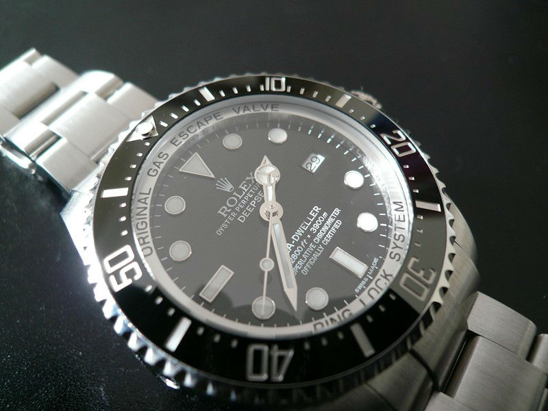 ROLEX Sea-Dweller Deepsea 116660