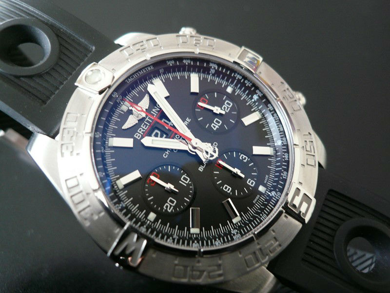 BREITLING Chronomat Blackbird