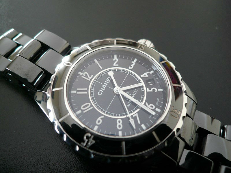 CHANEL J12 Automatic