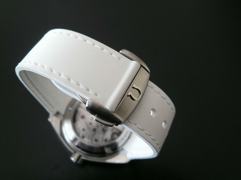 OMEGA Seamaster Planet Ocean 42