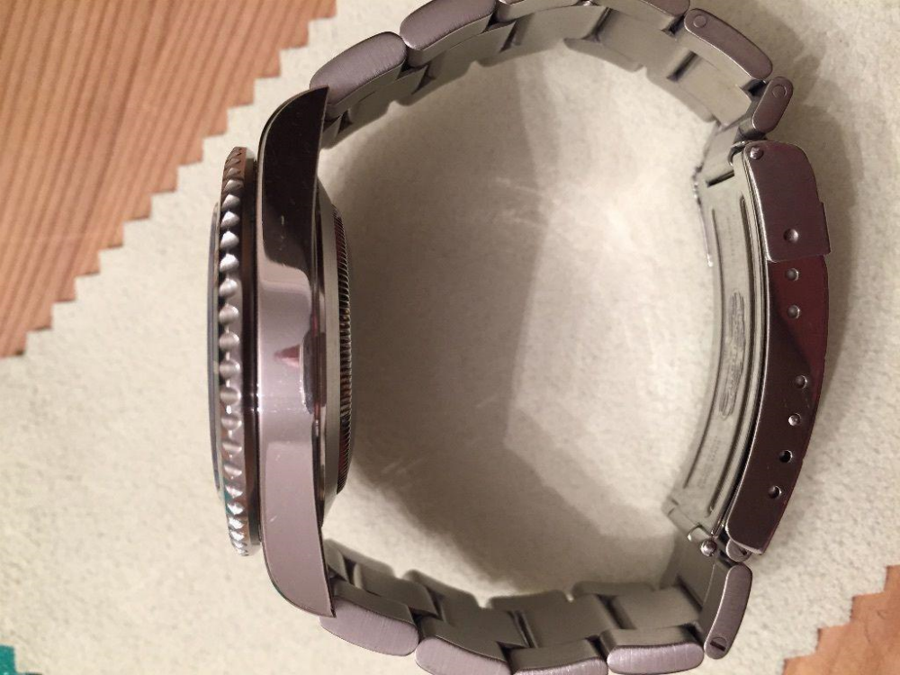 ROLEX Submariner DATE 16610 - 1997