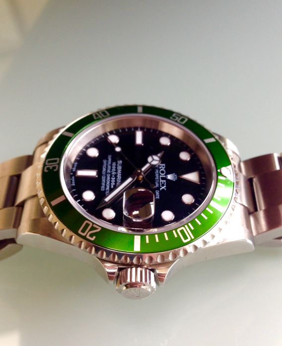 Rolex Submariner 16610 LV série F Fat Four