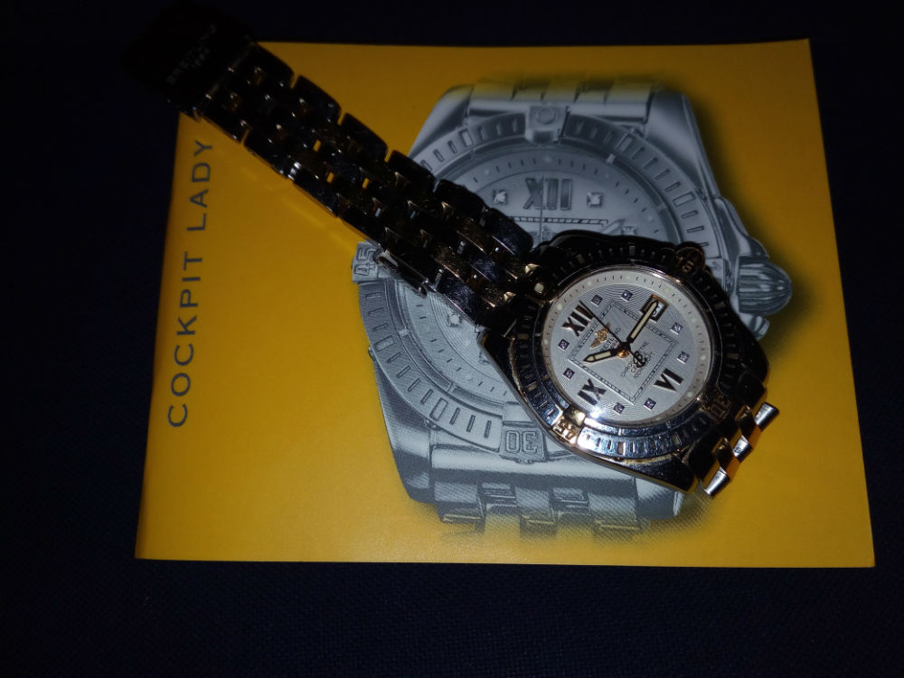 Breitling Cockpit Lady sertie de diamants